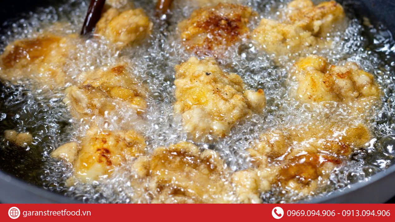 CÁCH LÀM GÀ RÁN GIÒN TAN CHIÊU ĐÃI CẢ NHÀ