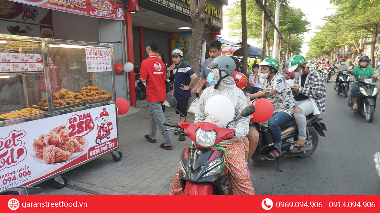 CHỈ TỪ 49 TRIỆU – SỞ HỮU NGAY XE GÀ RÁN CHUẨN THƯƠNG HIỆU STREET FOOD