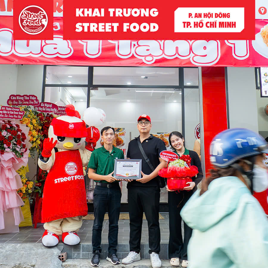 KHAI TRƯƠNG STREET FOOD AN HỘI ĐÔNG “SẠCH BÁNH” NGAY NGÀY ĐẦU MỞ BÁN