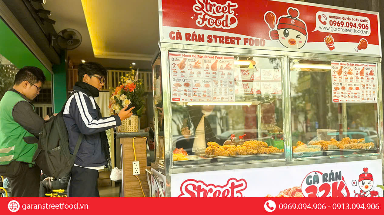 KHAI TRƯƠNG GÀ RÁN STREET FOOD KIM MÃ - MÔ HÌNH GỌN NHẸ BẮT NHỊP TỐT TẠI TRUNG TÂM HÀ NỘI