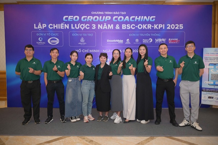 Văn hoá & đội ngũ Vũ Thiên Group — Gà Rán Street Food