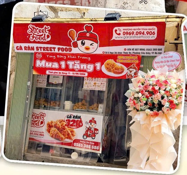 Mặt tiền Gà Rán Street Food Cầu Giấy ngày khai trương
